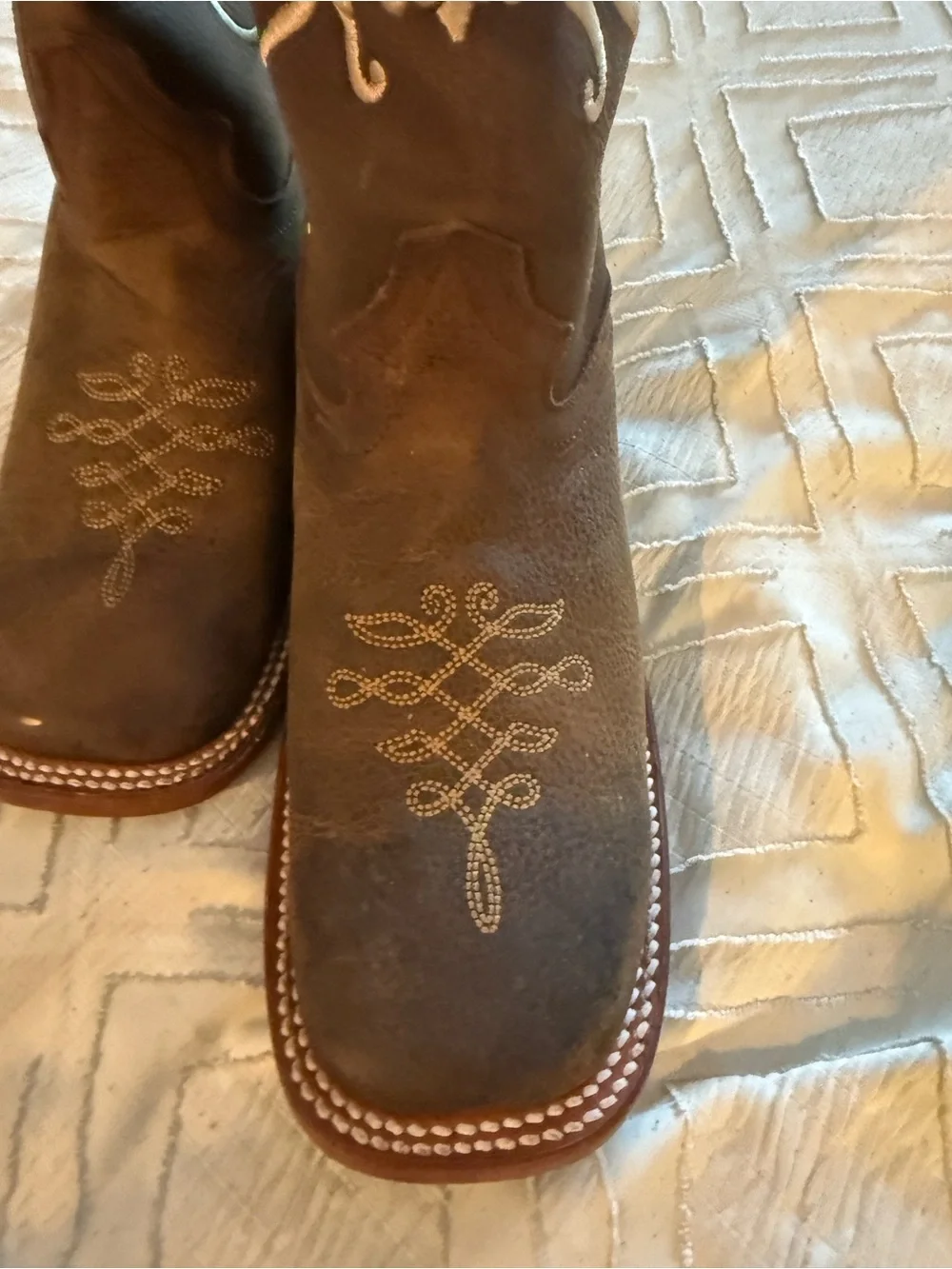 Women's Brown Embroidered Western Boots
